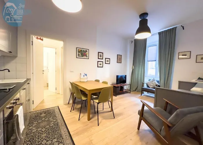 Imbriani 4s Tirabora Short Rent *